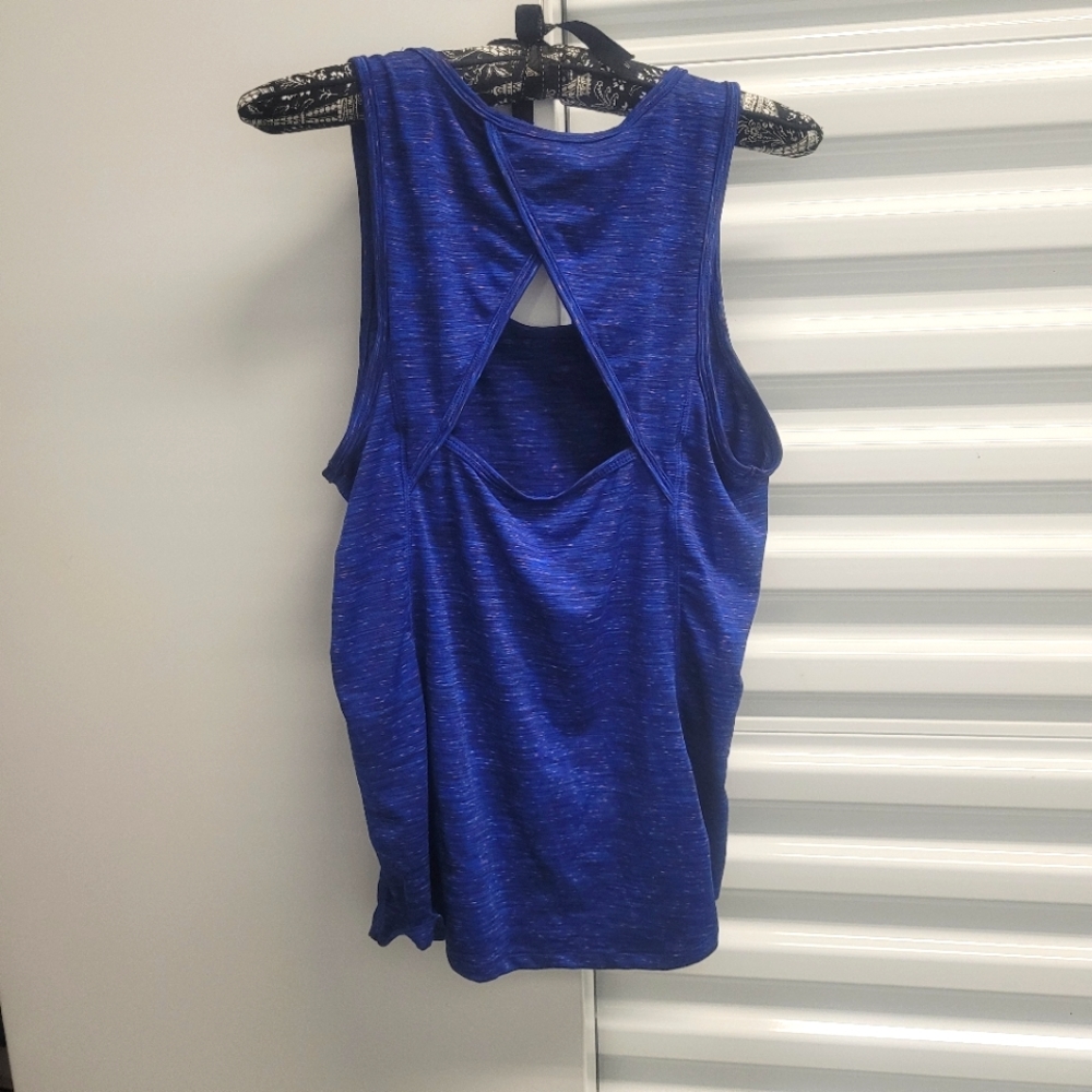 Old Navy Active Tank Top, Size Medium, Blue